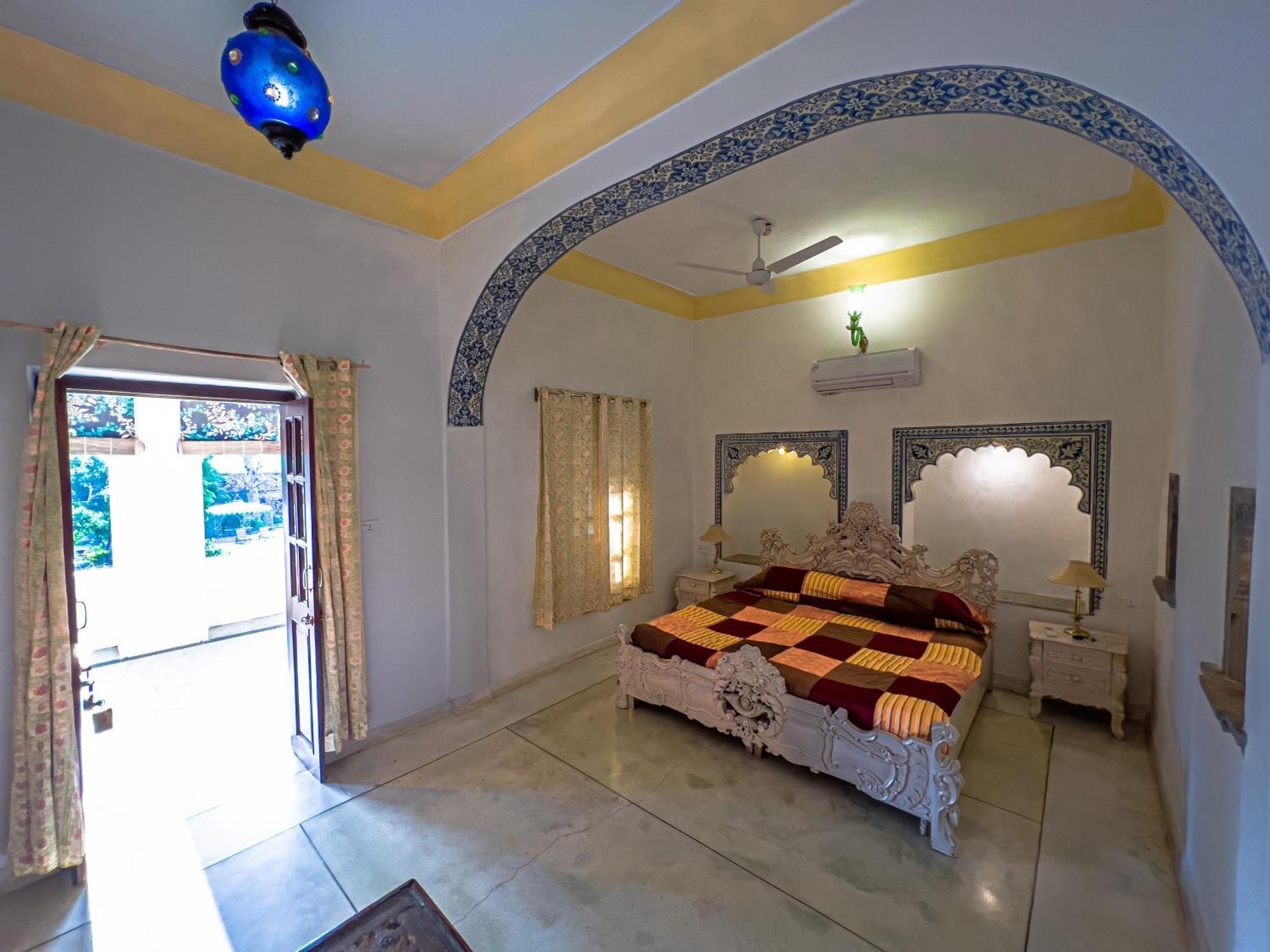 Hotel Castle Bijaipur Экстерьер фото