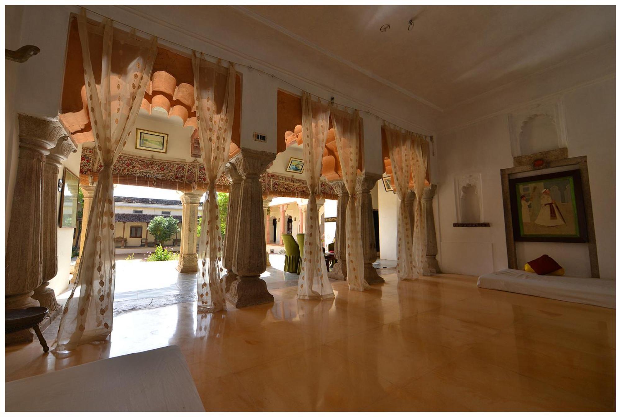 Hotel Castle Bijaipur Экстерьер фото